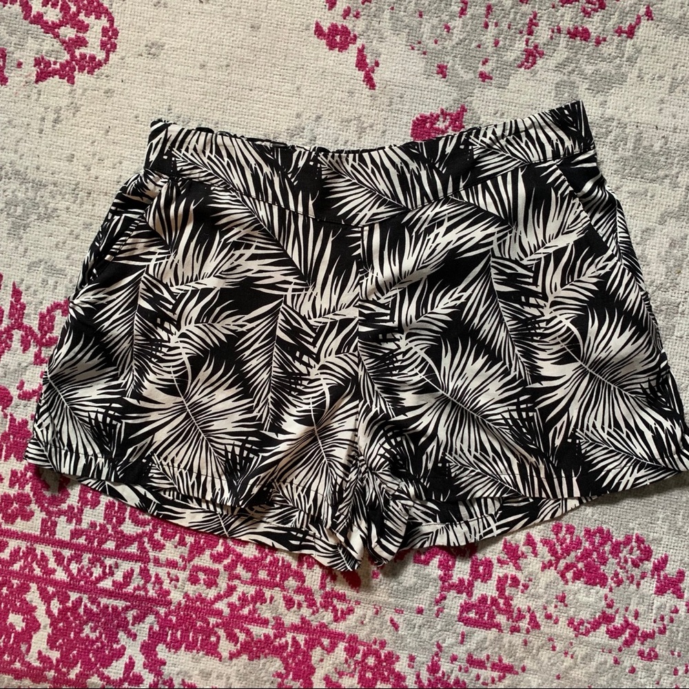 H&M Tropical Soft Shorts